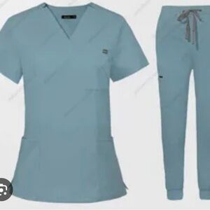 Gently used surgical scrubs Random Pulls